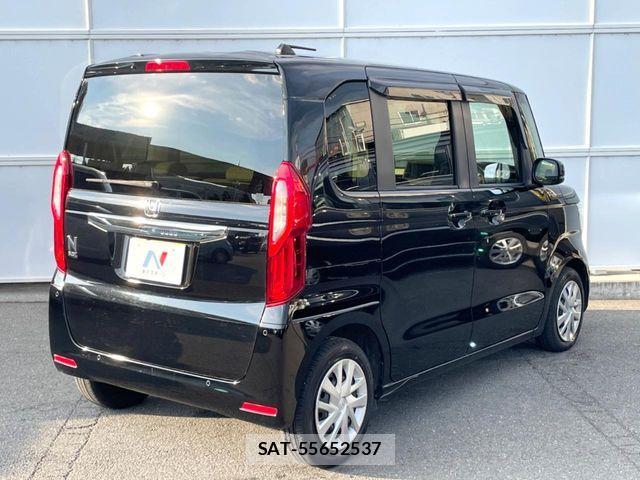 Honda N BOX 2022-08 8686071-16