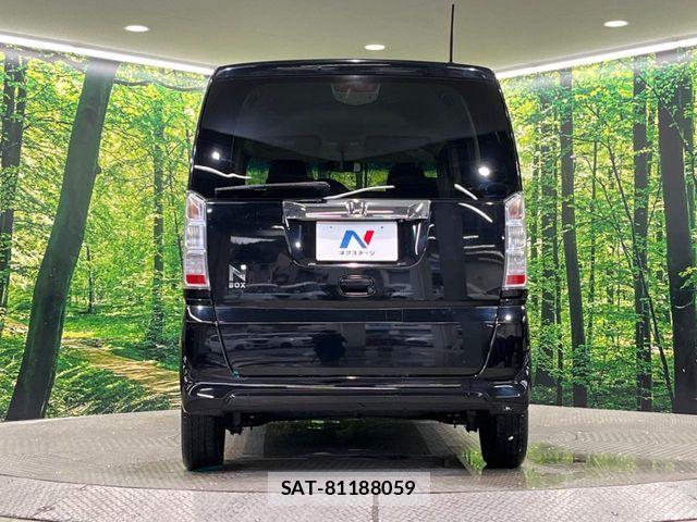 Honda N BOX 2015-11 8744542-15