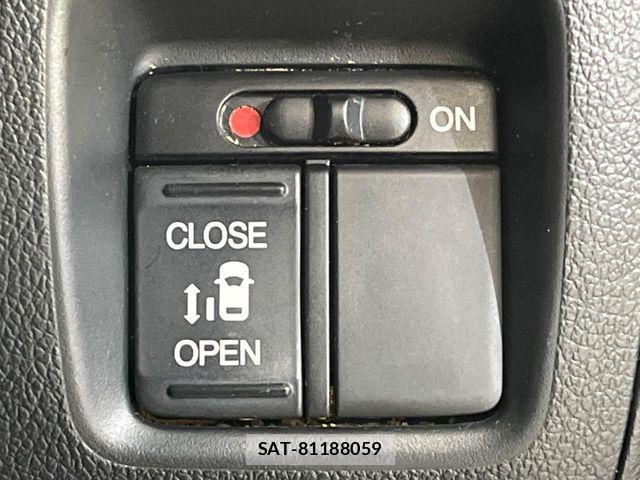 Honda N BOX 2015-11 8744542-4