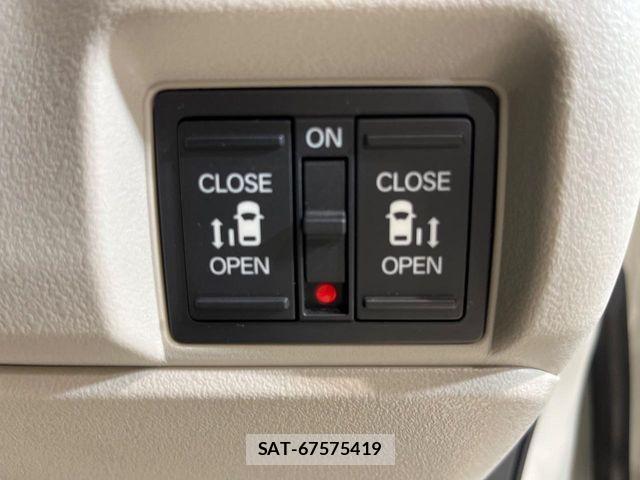 Honda N BOX 2024-03 8744435-5