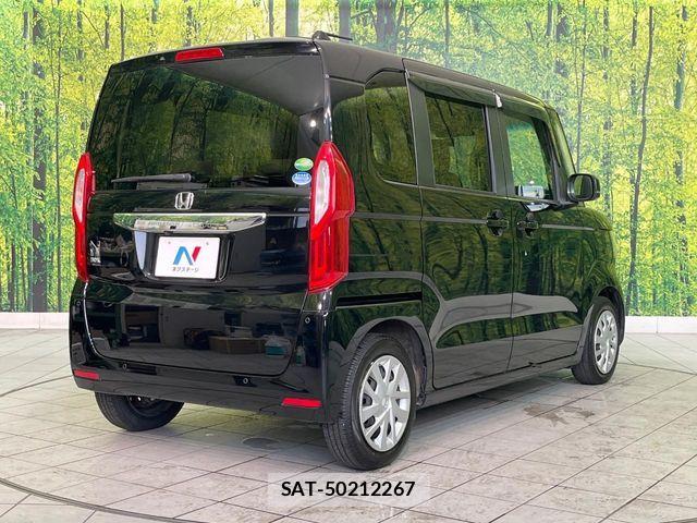 Honda N BOX 2021-06 8744454-17