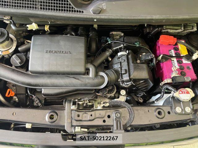 Honda N BOX 2021-06 8744454-18