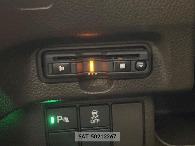 Honda N BOX 2021-06 8744454-6