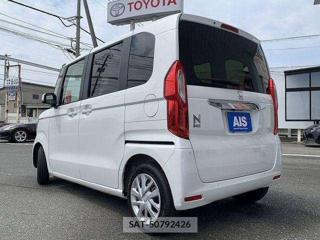 Honda N BOX 2022-12 8744498-1
