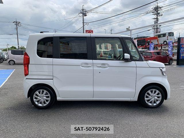 Honda N BOX 2022-12 8744498-21