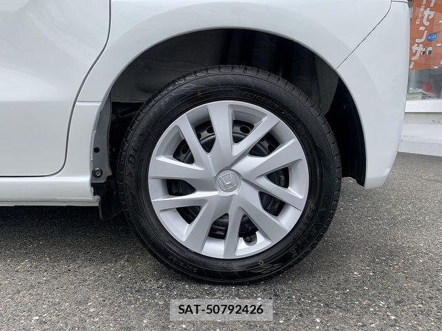 Honda N BOX 2022-12 8744498-27