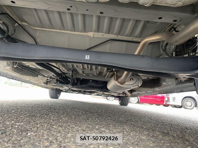Honda N BOX 2022-12 8744498-28
