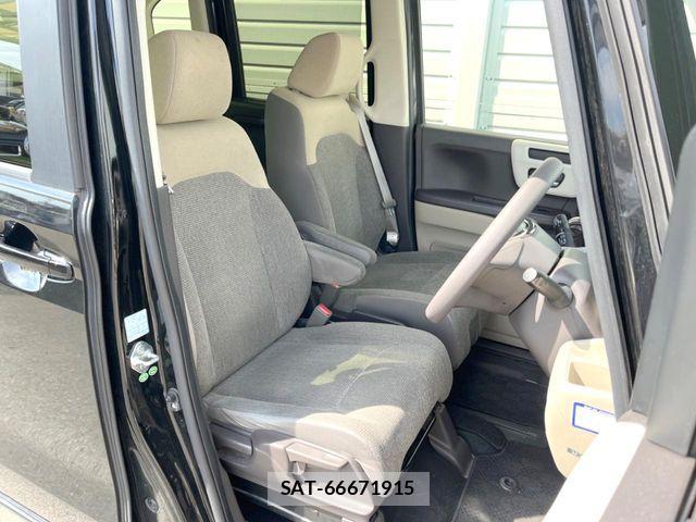 Honda N BOX 2017-11 8744519-7
