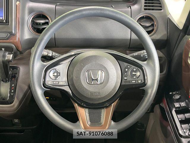Honda N BOX 2019-08 8744458-11