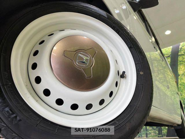 Honda N BOX 2019-08 8744458-13