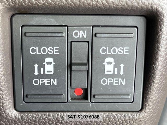 Honda N BOX 2019-08 8744458-6