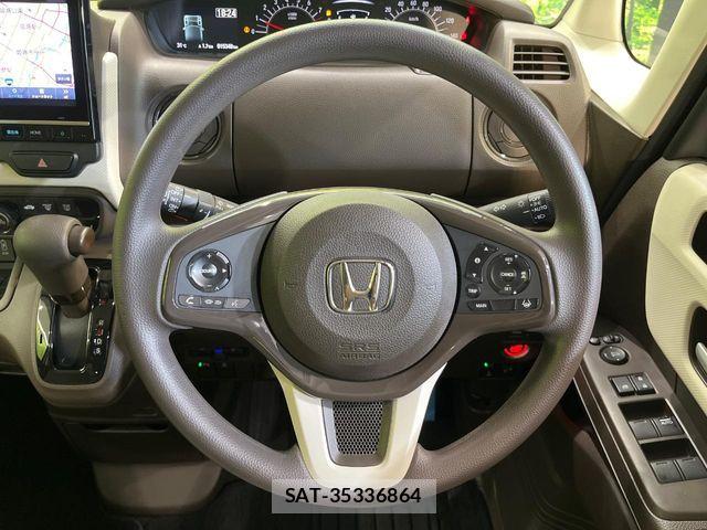 Honda N BOX 2023-04 8744434-10