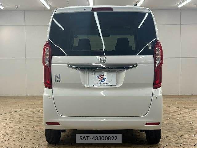 Honda N BOX 2020-12 8744466-15