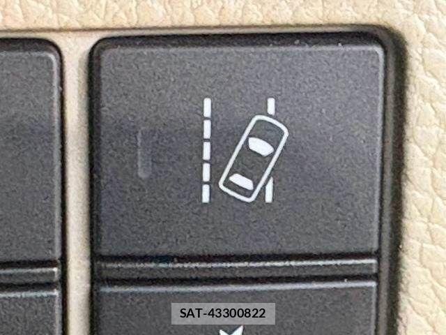 Honda N BOX 2020-12 8744466-7