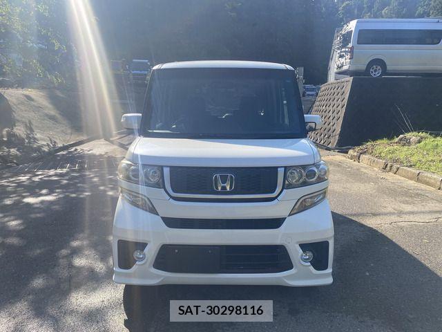 Honda N BOX 2013-04 8744534-1