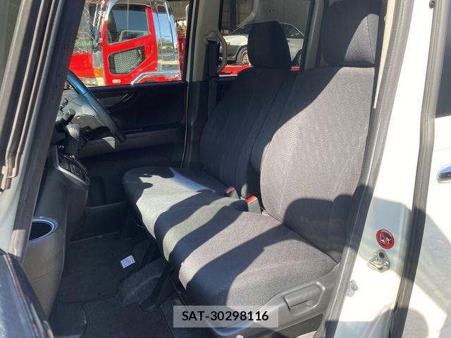Honda N BOX 2013-04 8744534-19