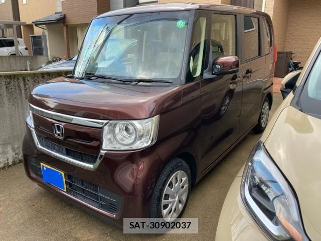 Honda N BOX 2019-11 8744527-1