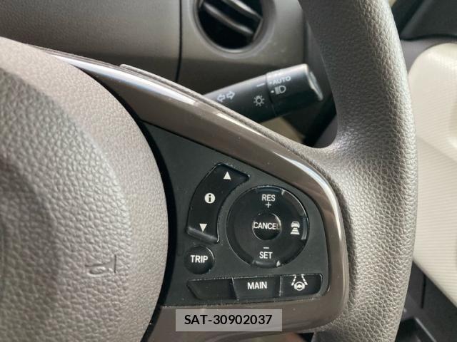 Honda N BOX 2019-11 8744527-21