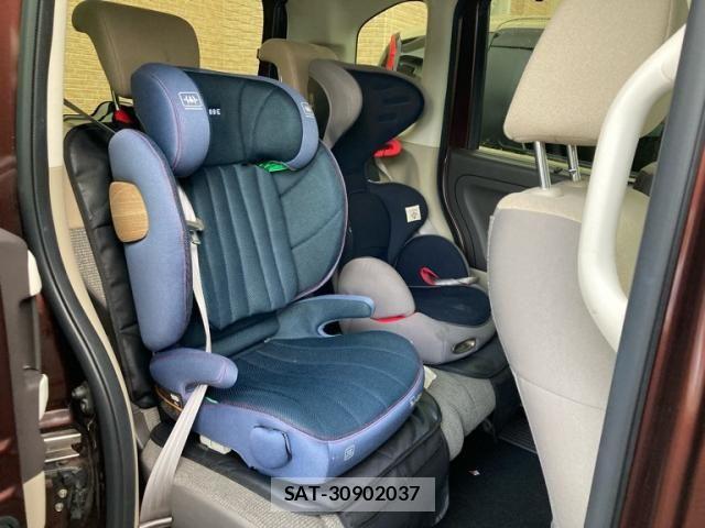 Honda N BOX 2019-11 8744527-26