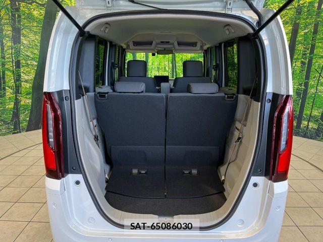 Honda N BOX 2025-03 8744432-9
