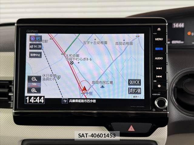 Honda N BOX 2018-03 8744482-2