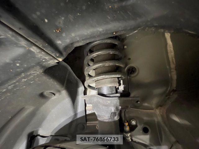 Honda N BOX 2025-06 8744431-19