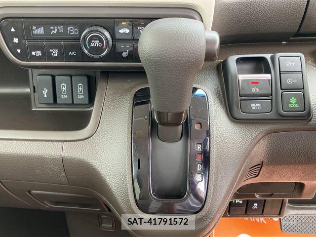 Honda N BOX 2023-06 8744460-22