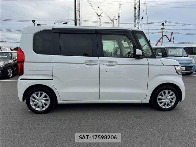Honda N BOX 2019-10 8744483-11