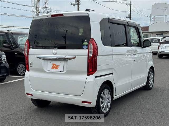 Honda N BOX 2019-10 8744483-14