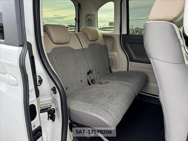 Honda N BOX 2019-10 8744483-19