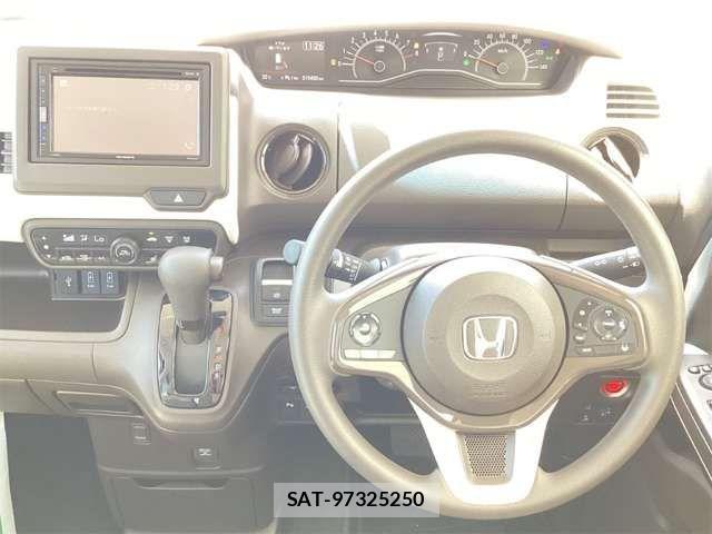 Honda N BOX 2022-02 8744453-1
