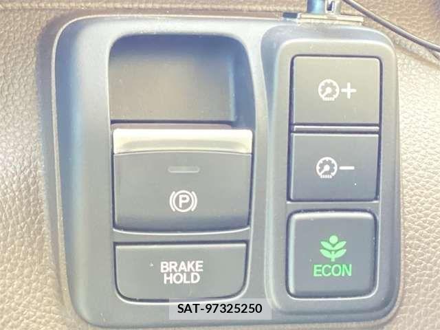 Honda N BOX 2022-02 8744453-5