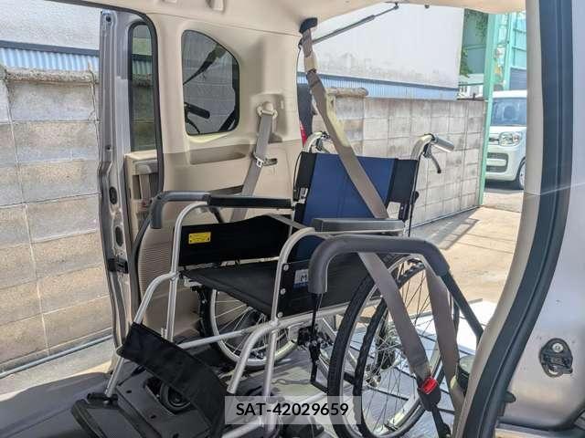 Honda N BOX 2019-06 8744521-22