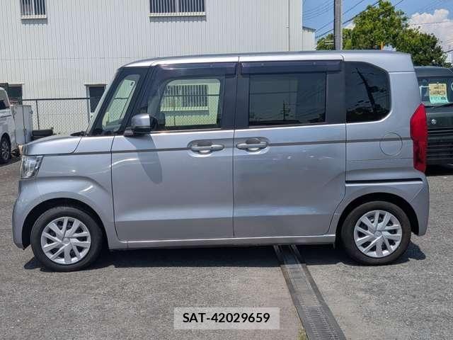 Honda N BOX 2019-06 8744521-27