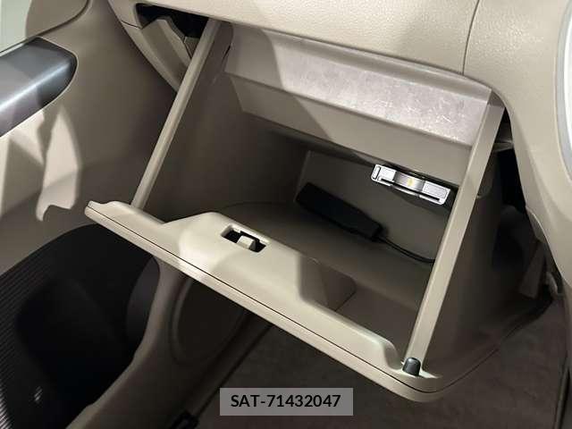 Honda N BOX 2015-09 8744509-26