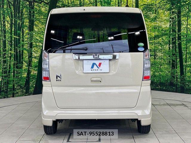 Honda N BOX 2015-08 8744528-14