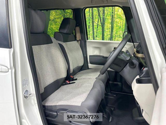 Honda N BOX 2026-07 8744433-6