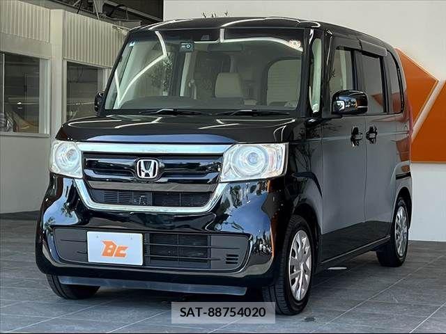 Honda N BOX 2018-04 8744496-9