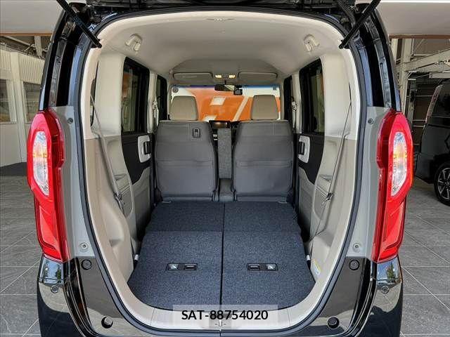 Honda N BOX 2018-04 8744496-20