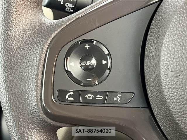 Honda N BOX 2018-04 8744496-27