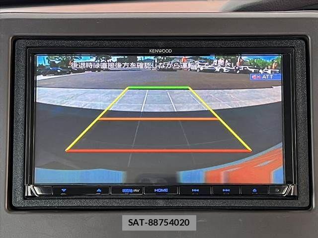 Honda N BOX 2018-04 8744496-3