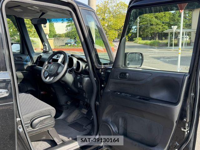 Honda N BOX 2013-12 8744533-28