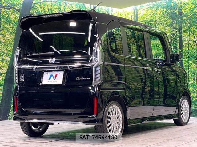 Honda N BOX 2023-04 8744425-16