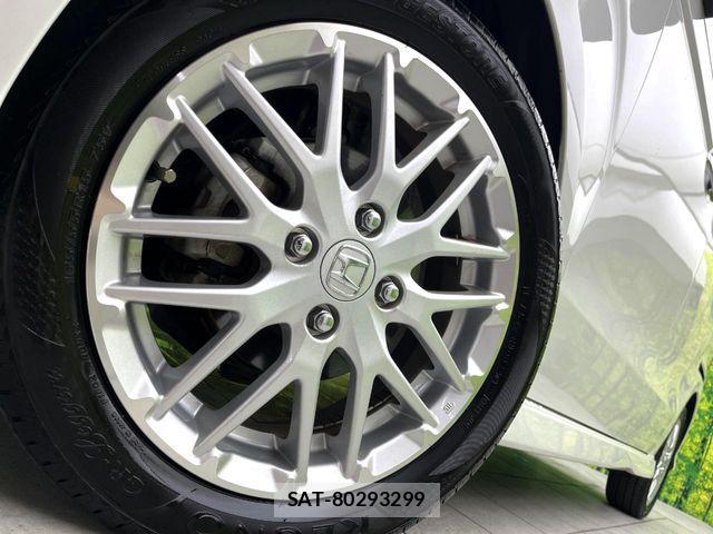 Honda N BOX 2023-09 8744427-12