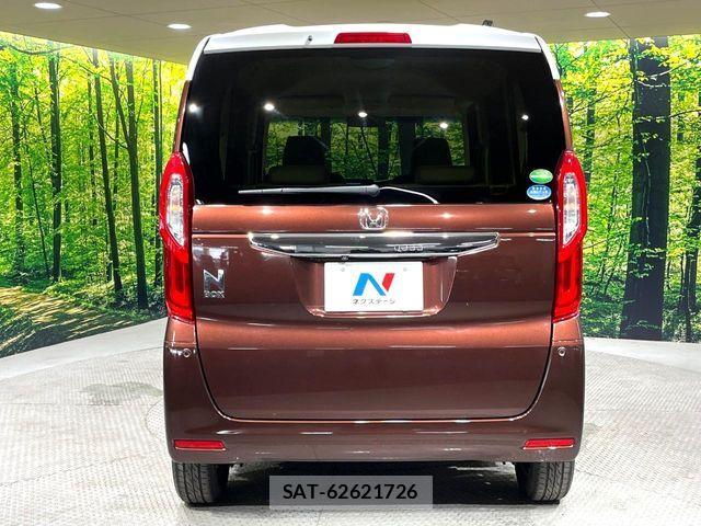 Honda N BOX 2017-10 8744469-14