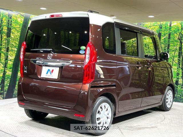 Honda N BOX 2017-10 8744469-16