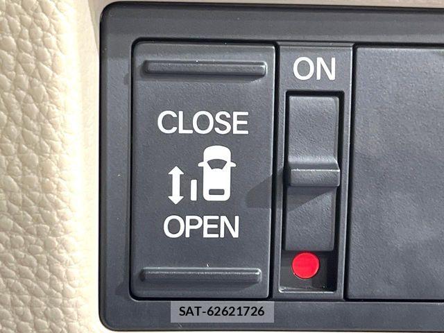 Honda N BOX 2017-10 8744469-5