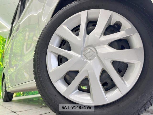 Honda N BOX 2019-07 8744456-12
