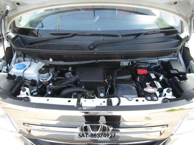 Honda N BOX 2023-05 8744426-15