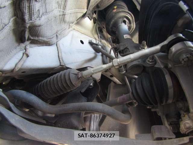 Honda N BOX 2023-05 8744426-19
